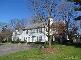 20 Lakeside Dr, Rye, NY 10580