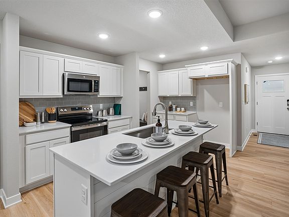 2nd image of 708 5th St NW
