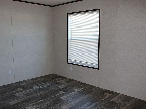 5th image of 4508 Dutchess Ct NW