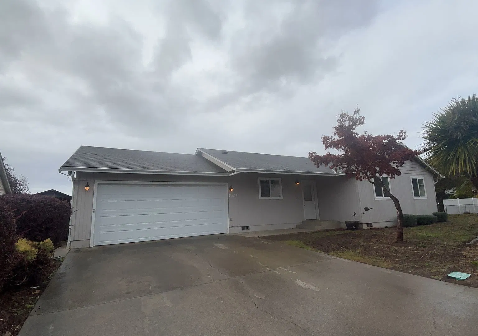 120 Shaffer Court 3 bed 2 bath with garage — Photo 1
