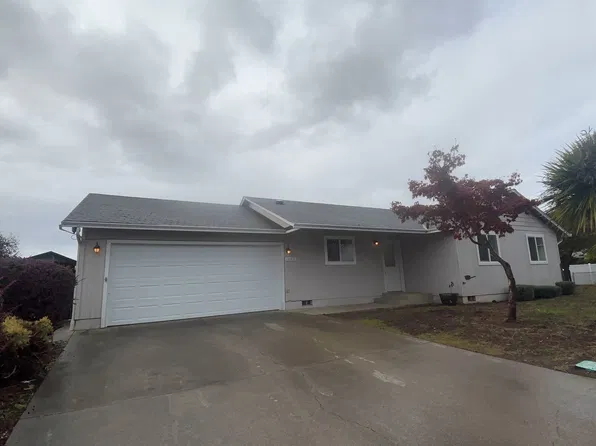 120 Shaffer Ct, Roseburg, OR 97471