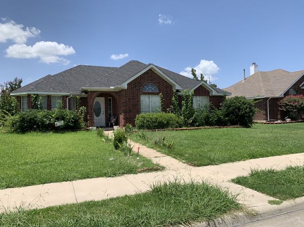 2711 Primrose Ln