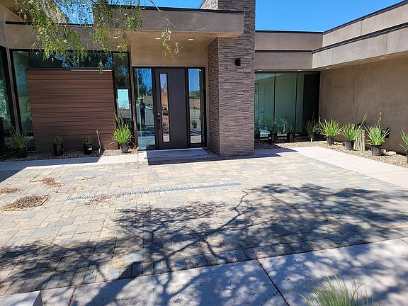5th image of 39200 Calle Breve