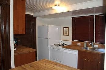 5th image of 1417 2nd Ave