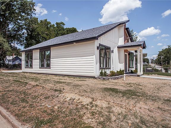 4th image of 207 Brissey St