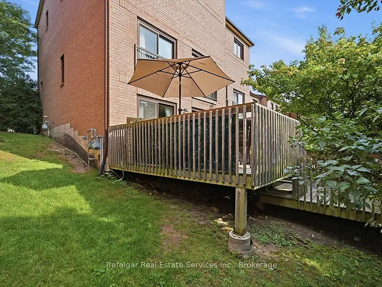 1100 Queens Ave #17 — Photo 22