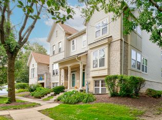 5565 Cambridge Way, Hanover Park, IL 60133