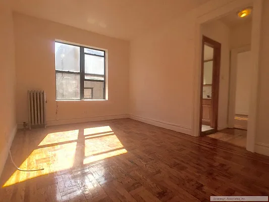 Rented by Sovereign Associates | media 8