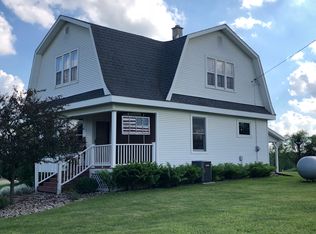 987 N Shaytown Rd, Vermontville, MI 49096