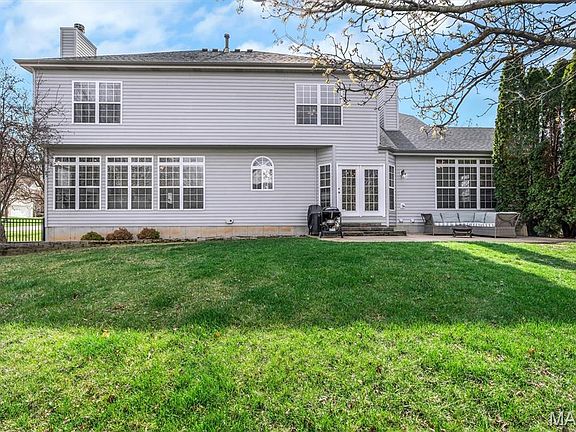 4th image of 1600 Valley Hill Ct