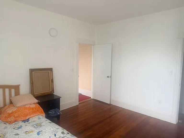 109 Scribner Ave #4 — Photo 6