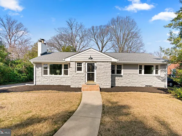 44 Hatton Dr, Severna Park, MD 21146