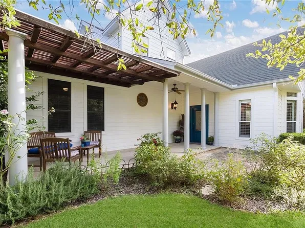 9008 Zyle Rd, Austin, TX 78737