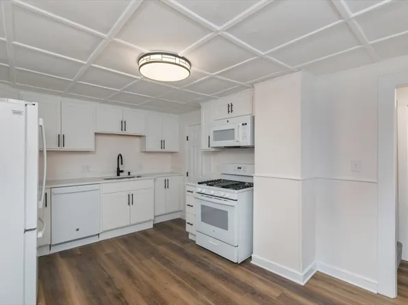 18 Rantoul St, Beverly, MA 01915