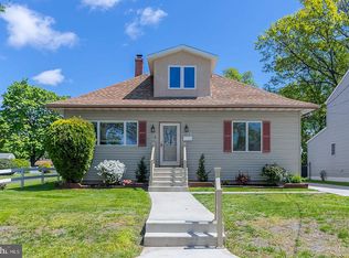 27 S Davis Ave, Audubon, NJ 08106