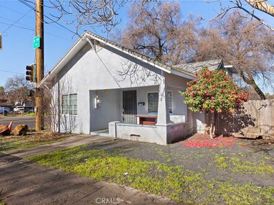 1048 W 5th St, Chico, CA, 95928