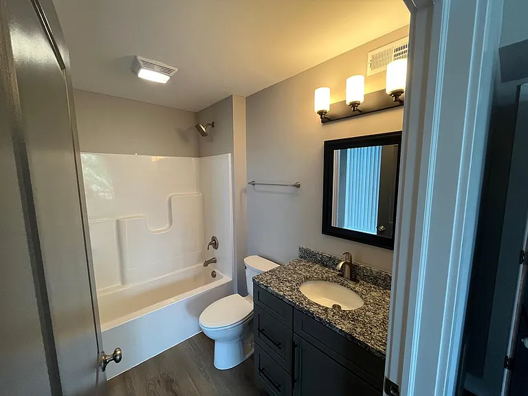 1116 N Walnut St #6 — Photo 19