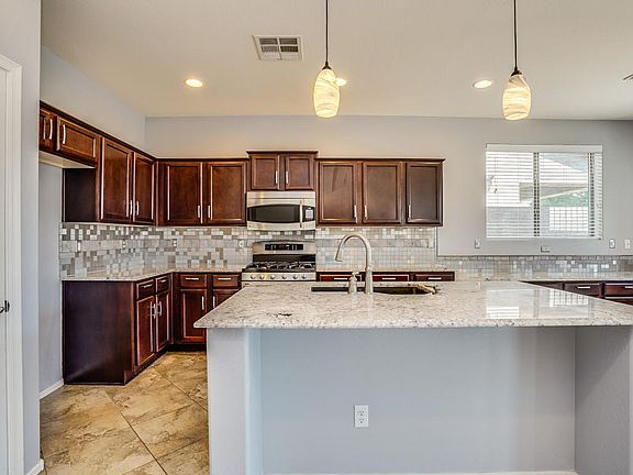 2nd image of 6453 S Goldfinch Dr