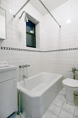 Rented by J Misrahi Realty Corp | media 9