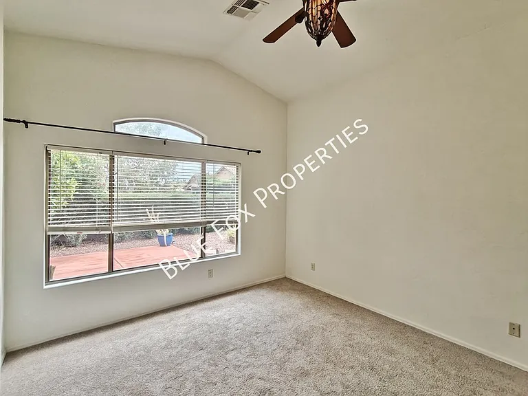 10923 S Lake Gambusi Dr — Photo 25