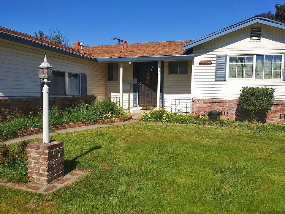 1st image of 237 Alturas Ave