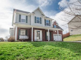 1105 Snyder Ridge Ln, Knoxville, TN 37932