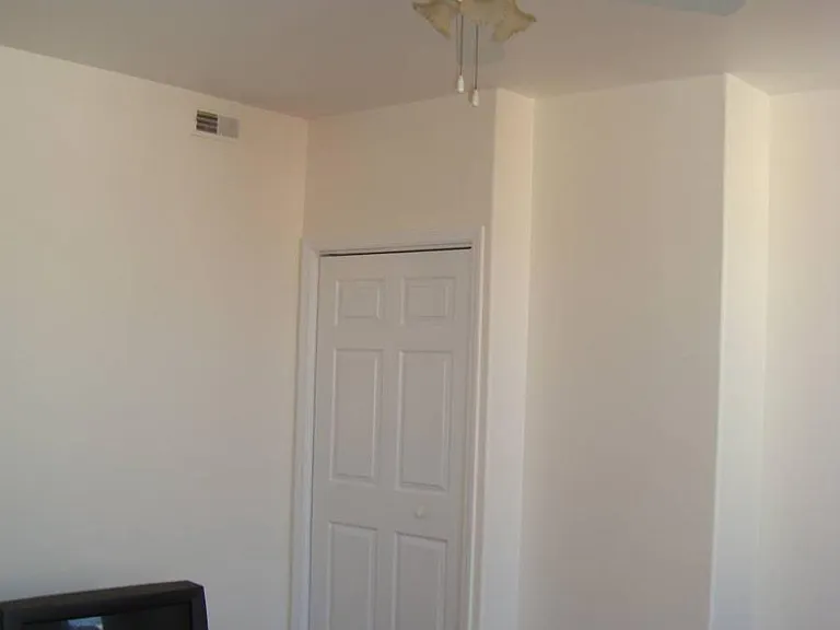 1303 S 6th St #3 — Photo 7