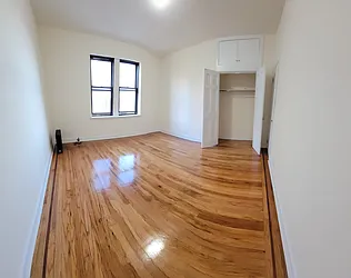 Rented by Metro Park Realty Inc