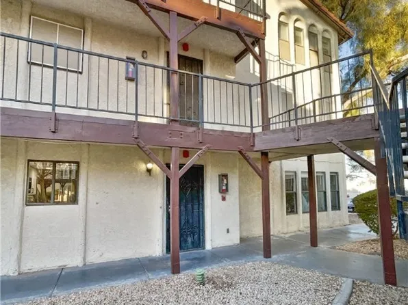 2080 Karen Ave #49, Las Vegas, NV 89169