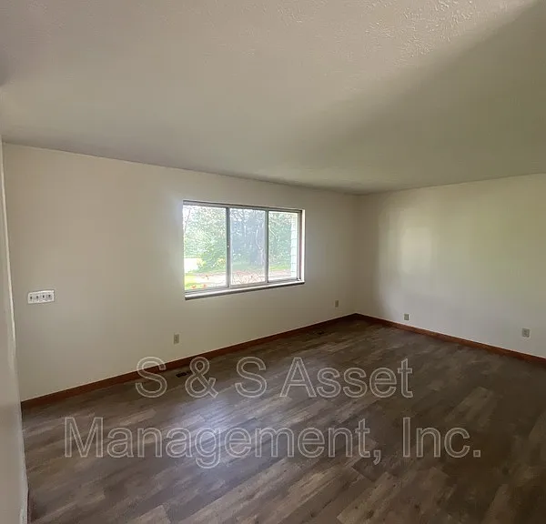 8586 Old M #78 — Photo 8