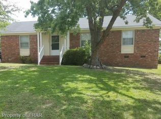 5446 Buck Ct, Fayetteville, NC 28311