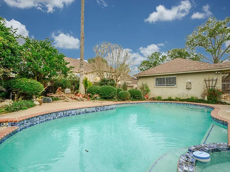 24706 Mather Dr — Photo 29