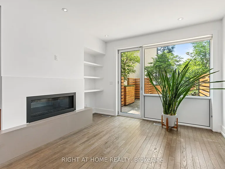 66 Havelock St #11 — Photo 13