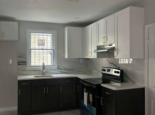 653 S 18th St FLOOR 1, Newark, NJ 07103