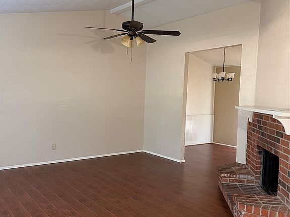 2nd image of 404 Whitney St