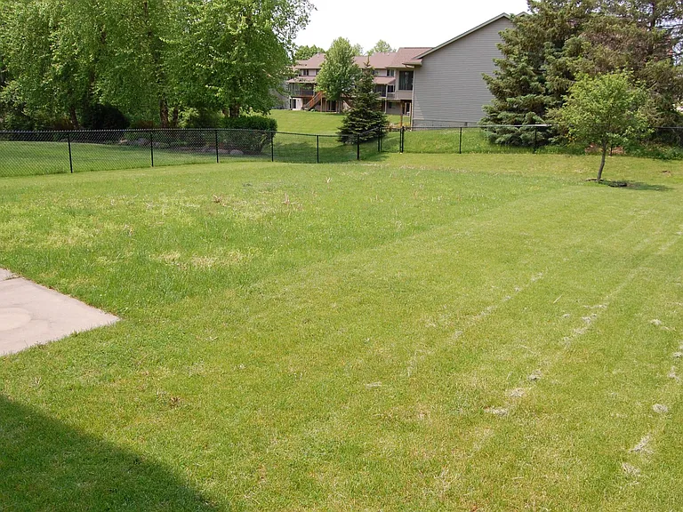2120 Timber Ln — Photo 30