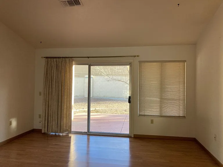 8513 Millsboro Dr — Photo 3