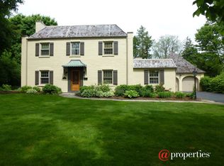 658 Oak Rd, Barrington, IL 60010