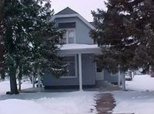 720 1st Ave SW, Oelwein, IA 50662