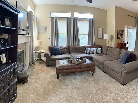 2nd image of 5608 Grand View Ct