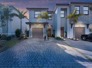 24884 SW 107th Ct, Homestead, FL 33032