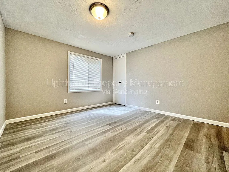 18169 Swiss Dr — Photo 19