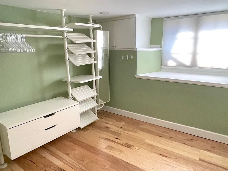 2411 W Woodlawn Ave — Photo 17