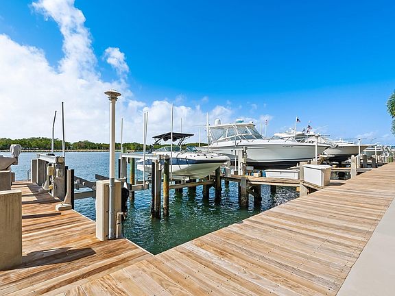 5th image of 4030 N Ocean Drive #4030