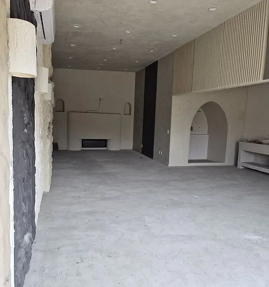 10835 Magnolia Blvd — Photo 6