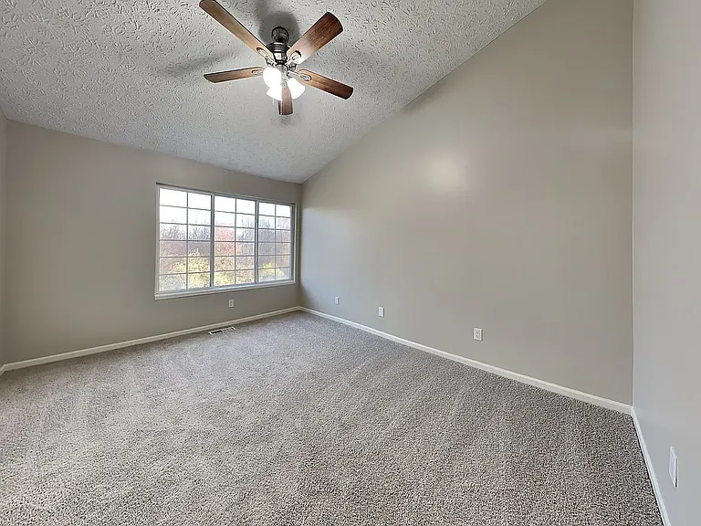 4427 Nighthawk Ct — Photo 23