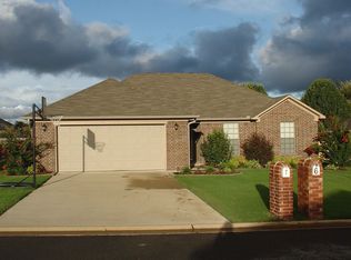 7 Whispering Wind Cir, Vilonia, AR 72173