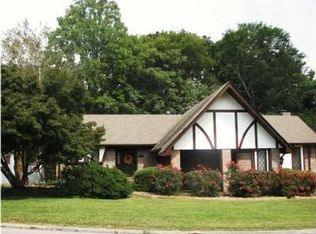 6414 Ridge Lake Rd, Hixson, TN 37343