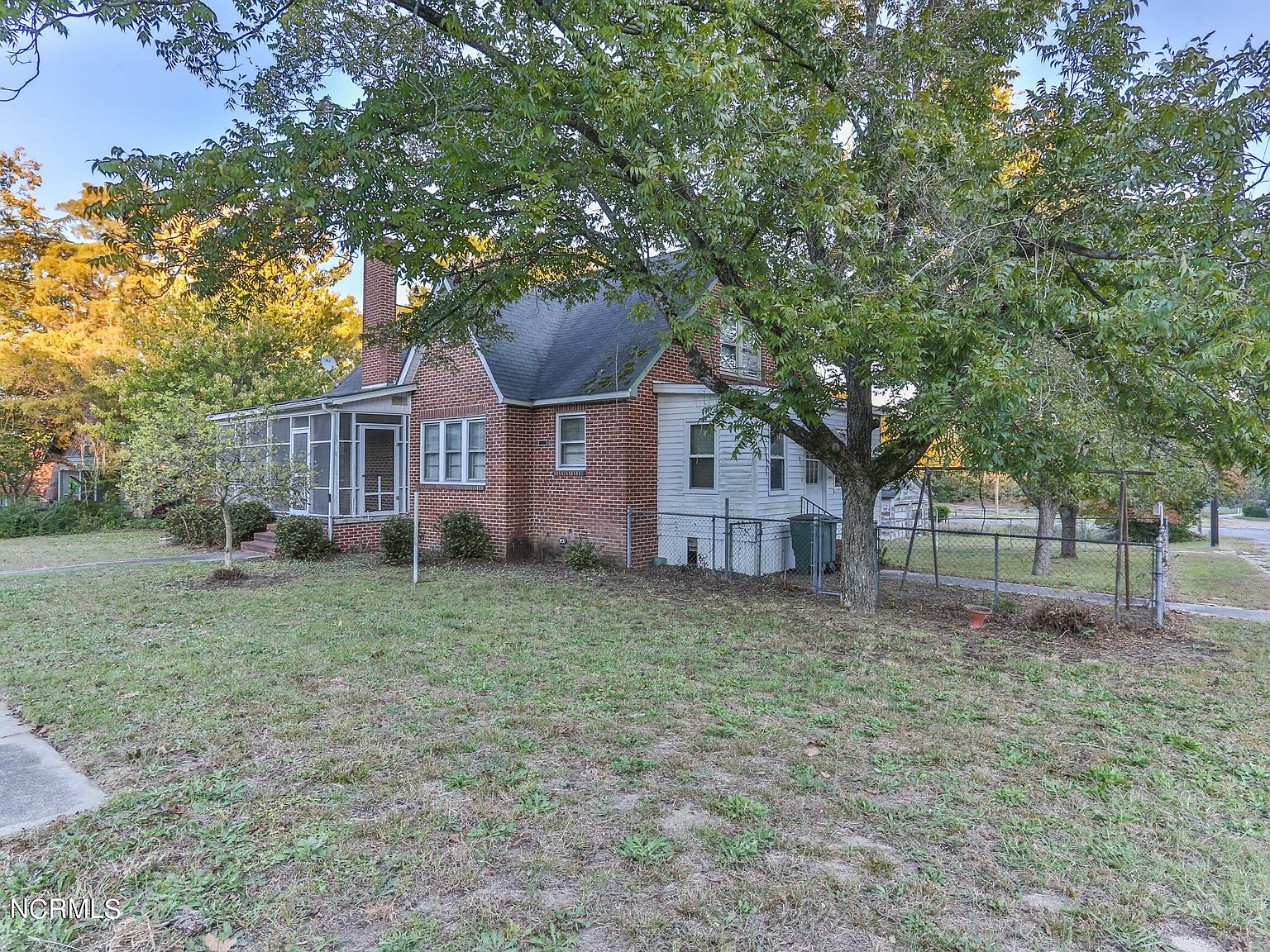 527 Champlain Street, Hamlet, NC 28345 Zillow