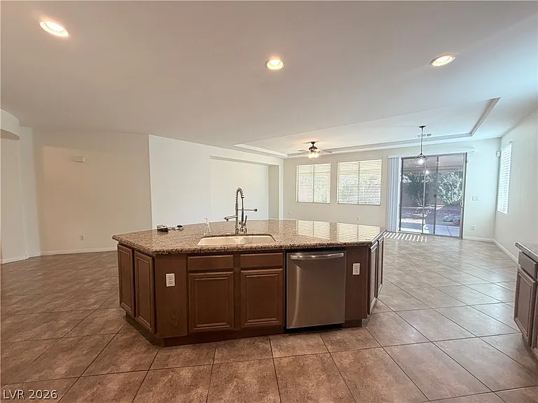 1936 Bluff Knoll Ct — Photo 9